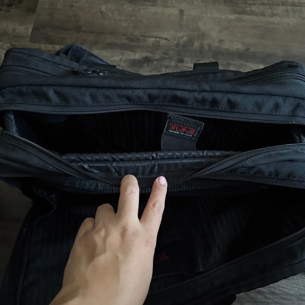 Tumi alpha black